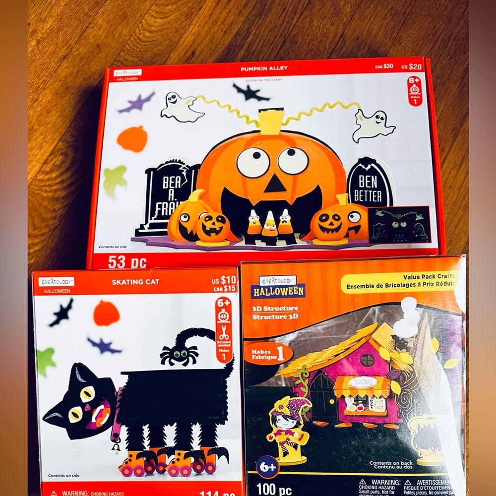 Halloween assorted craft kits - cat, pumpkin & haunted house - all foam. NWT